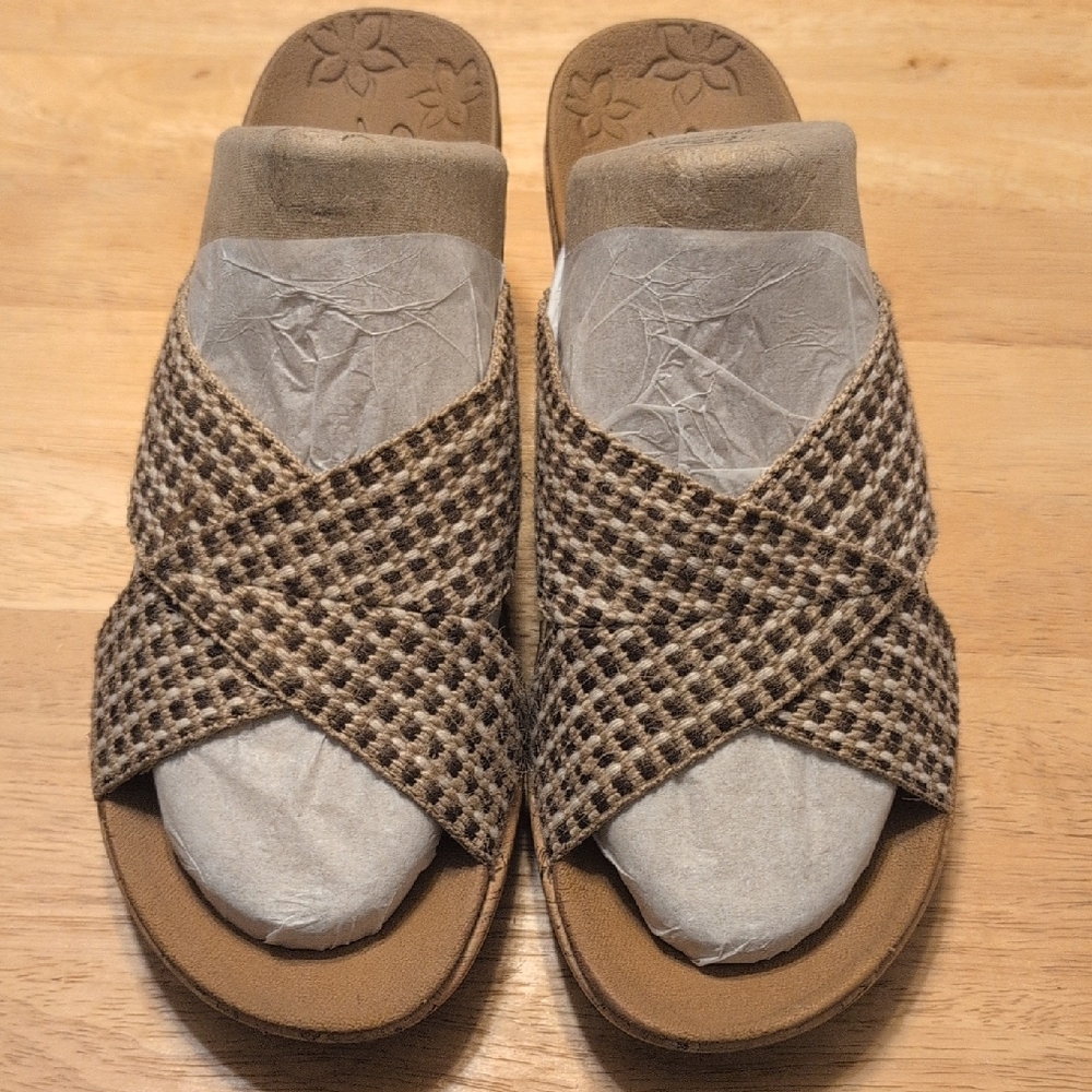 Skechers Cali Beverlee Luxe Foam Natural Wedge Brown Woven Slide Sandals Size 8